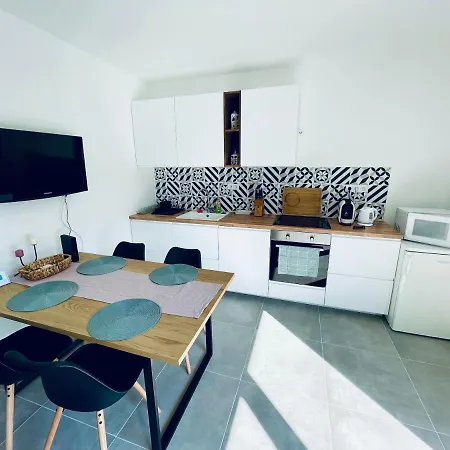 Apartment Lena Balatonalmadi