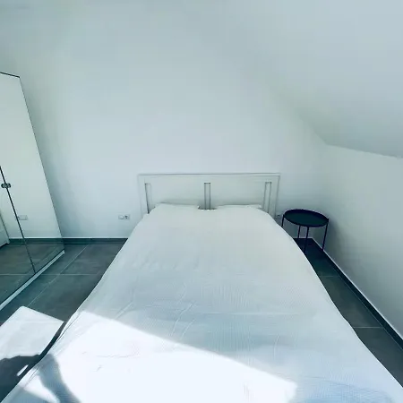 Apartment Lena *