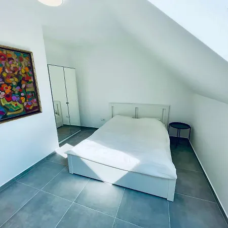 Apartment Lena Balatonalmadi